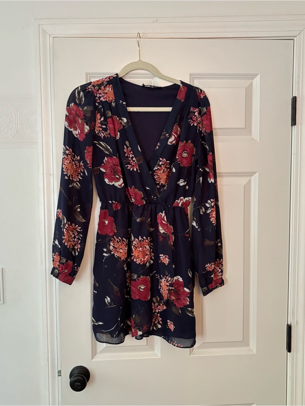 Lulu's Navy Floral Long-Sleeve Mini Dress